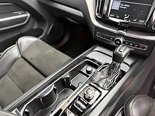 Used 2018 Volvo XC60 R-Design Osmium Grey - Interior and Exterior details 14