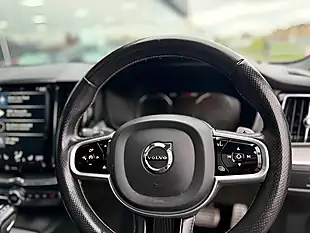 Used 2018 Volvo XC60 R-Design Osmium Grey - Interior and Exterior details 15