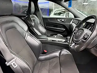 Used 2018 Volvo XC60 R-Design Osmium Grey - Interior and Exterior details 9