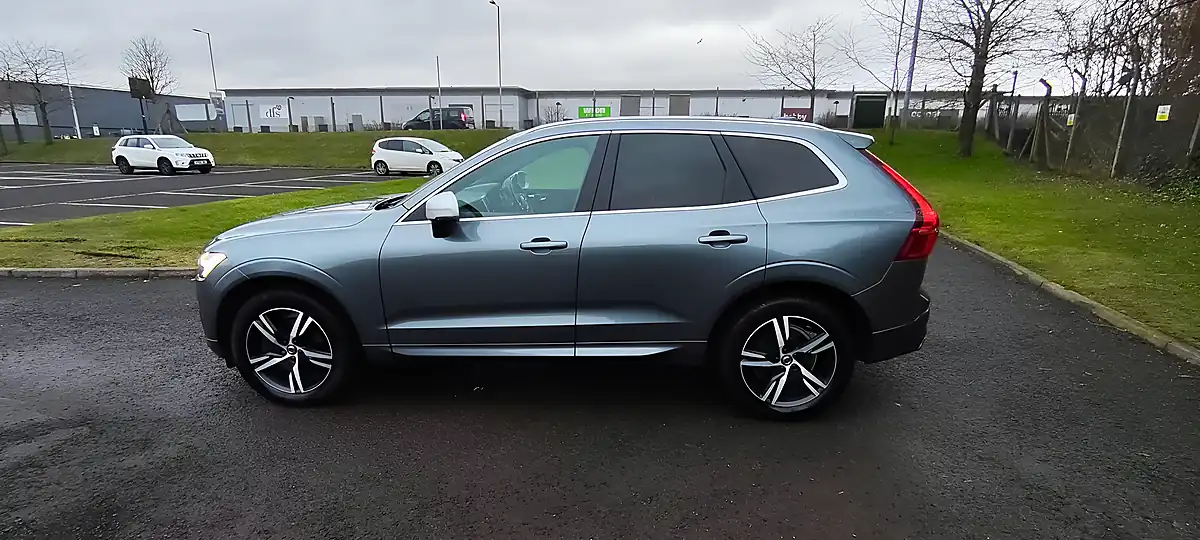 Used 2018 Volvo XC60 R-Design Osmium Grey - Interior and Exterior details 2