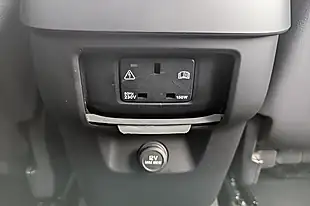 Used 2018 Volvo XC60 R-Design Pro Blue - Interior and Exterior details 20