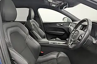 Used 2018 Volvo XC60 R-Design Pro Blue - Interior and Exterior details 3