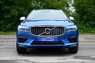 Used 2018 Volvo XC60 R-Design Pro Blue - Interior and Exterior details 4