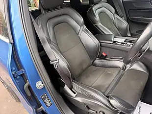 Used 2018 Volvo XC60 R-Design Pro Blue - Interior and Exterior details 16