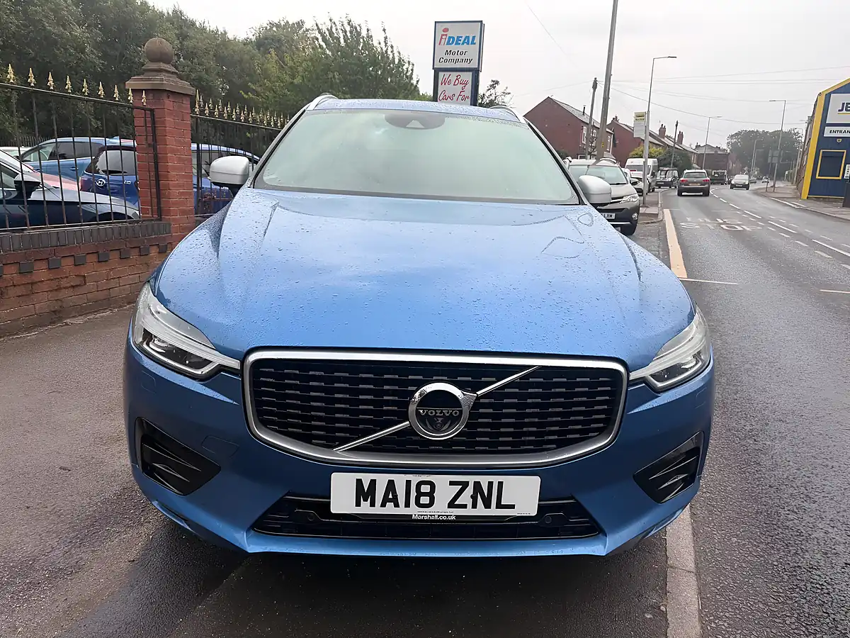 Used 2018 Volvo XC60 R-Design Pro Blue - Interior and Exterior details 5