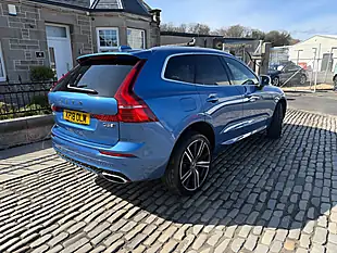 Used 2018 Volvo XC60 R-Design Pro Bursting Blue - Interior and Exterior details 5