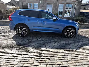 Used 2018 Volvo XC60 R-Design Pro Bursting Blue - Interior and Exterior details 9