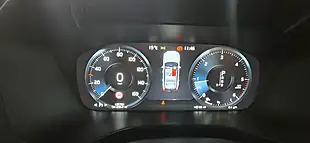 Used 2018 Volvo XC60 R-Design Red - Interior and Exterior details 12