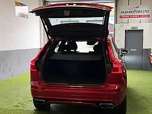 Used 2018 Volvo XC60 R-Design Red - Interior and Exterior details 13