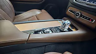 Used 2018 Volvo XC90 Excellence Grey - Interior and Exterior details 10