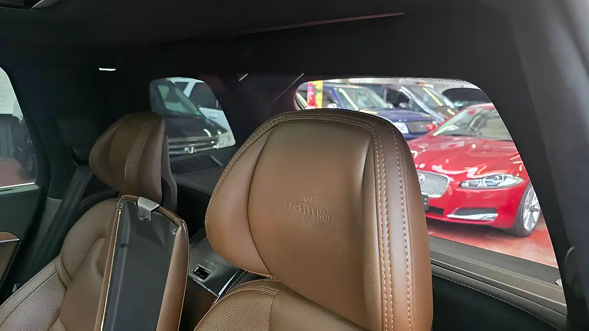 Used 2018 Volvo XC90 Excellence Grey - Interior and Exterior details 14