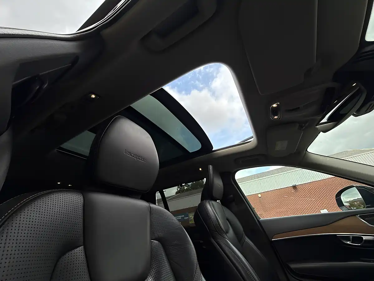 Used 2018 Volvo Xc90 Inscription Pro Grey - Interior and Exterior details 12