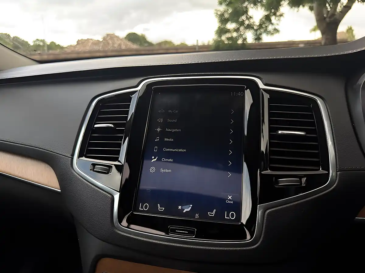 Used 2018 Volvo Xc90 Inscription Pro Grey - Interior and Exterior details 18