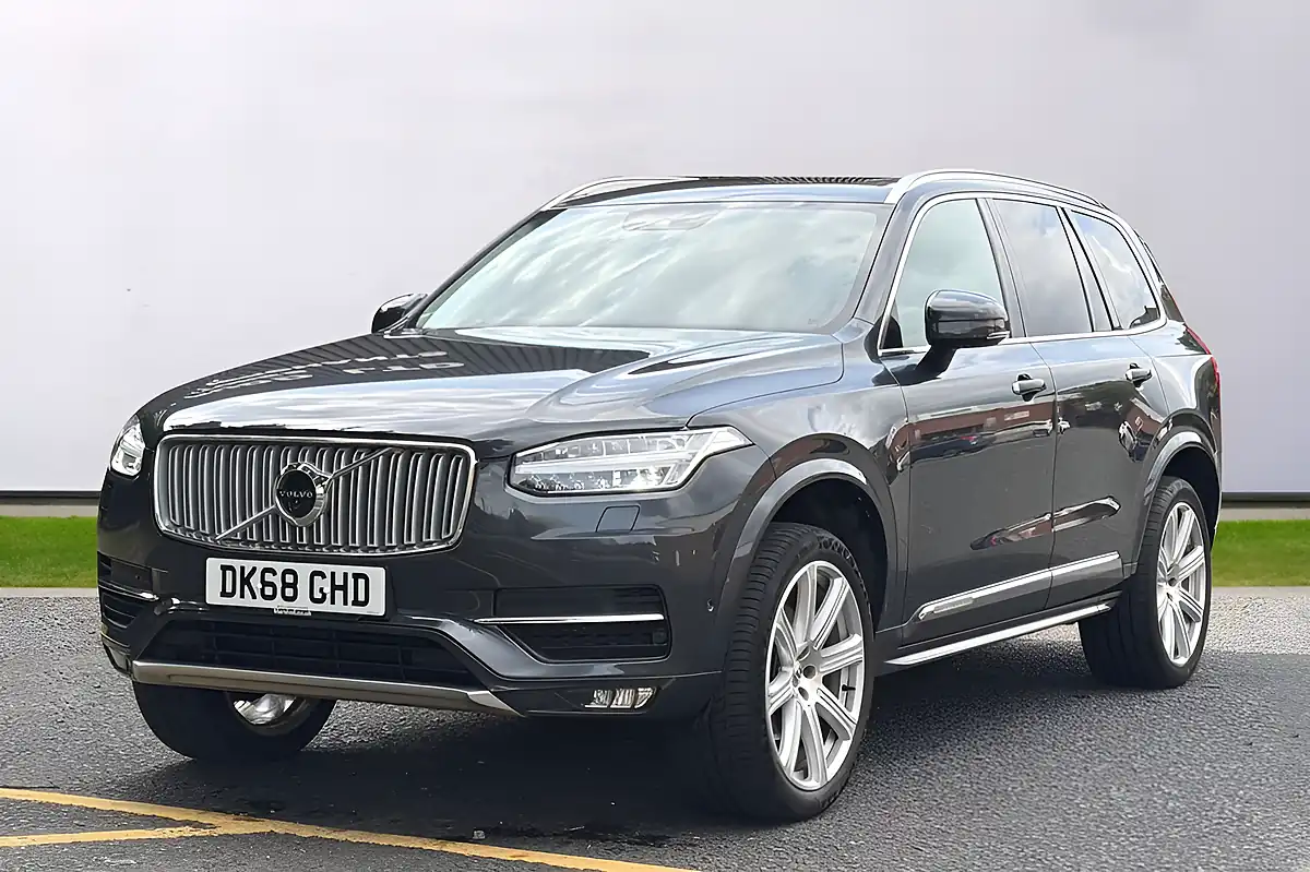Used 2018 Volvo Xc90 Inscription Pro Grey - Interior and Exterior details 3