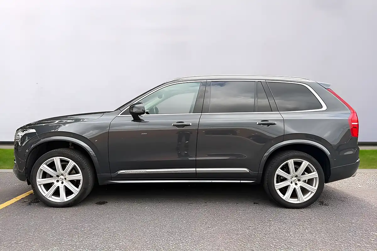 Used 2018 Volvo Xc90 Inscription Pro Grey - Interior and Exterior details 4