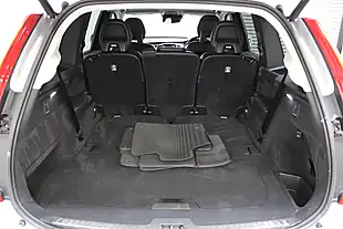 Used 2018 Volvo XC90 Inscription Silver - Interior and Exterior details 11