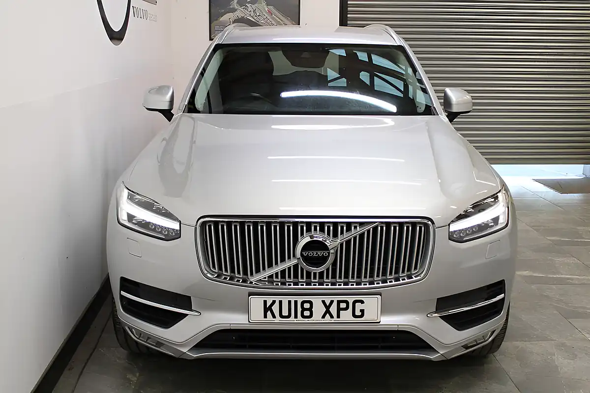 Used 2018 Volvo XC90 Inscription Silver - Interior and Exterior details 14
