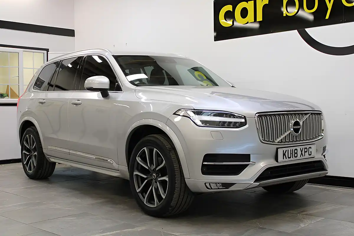 Used 2018 Volvo XC90 Inscription Silver - Interior and Exterior details 6