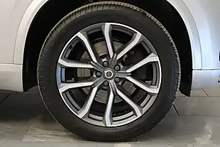 Used 2018 Volvo XC90 Inscription Silver - Interior and Exterior details 9