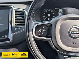 Used 2018 Volvo XC90 Momentum Denim Blue - Interior and Exterior details 12