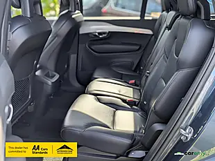 Used 2018 Volvo XC90 Momentum Denim Blue - Interior and Exterior details 14