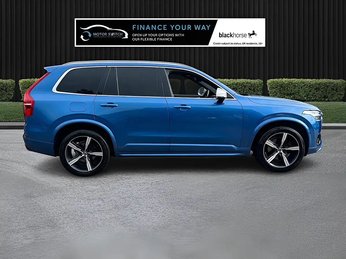 Used 2018 Volvo XC90 R-Design Blue - Interior and Exterior details 4