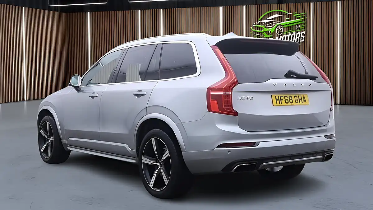 Used 2018 Volvo XC90 R-Design Silver - Interior and Exterior details 9