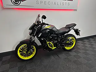 Used 2018 Yamaha MT-07 Abs Hyper-Naked Grey - Interior and Exterior details 12