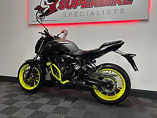 Used 2018 Yamaha MT-07 Abs Hyper-Naked Grey - Interior and Exterior details 13