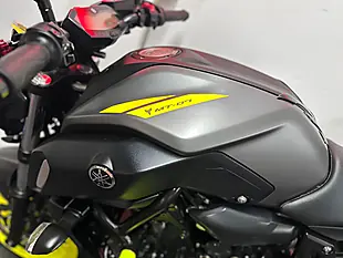 Used 2018 Yamaha MT-07 Abs Hyper-Naked Grey - Interior and Exterior details 18