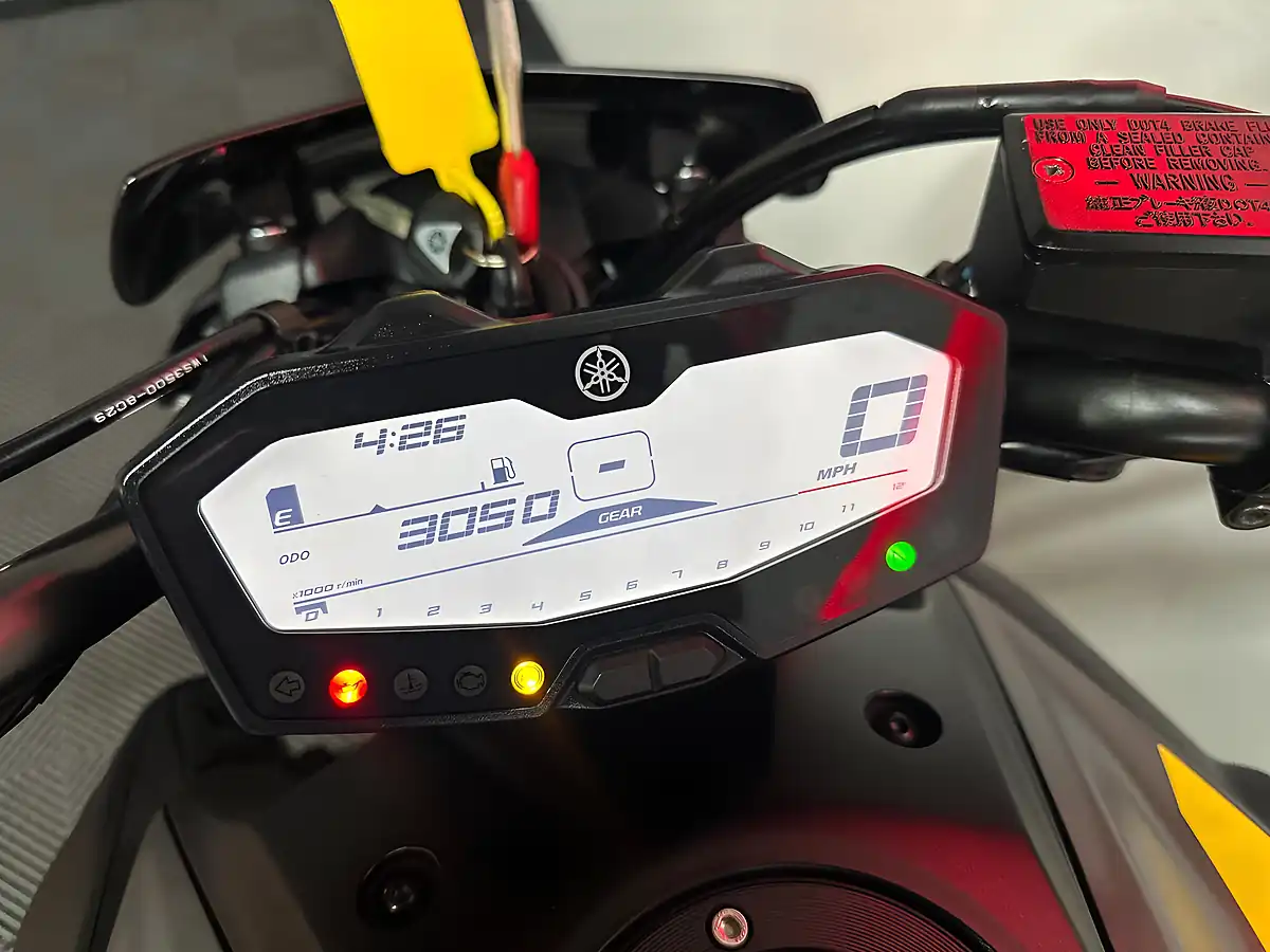 Used 2018 Yamaha MT-07 Abs Hyper-Naked Grey - Interior and Exterior details 19