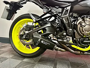Used 2018 Yamaha MT-07 Abs Hyper-Naked Grey - Interior and Exterior details 8