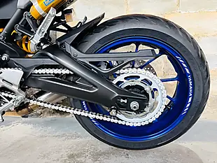 Used 2018 Yamaha MT-09 Sp Black - Interior and Exterior details 17