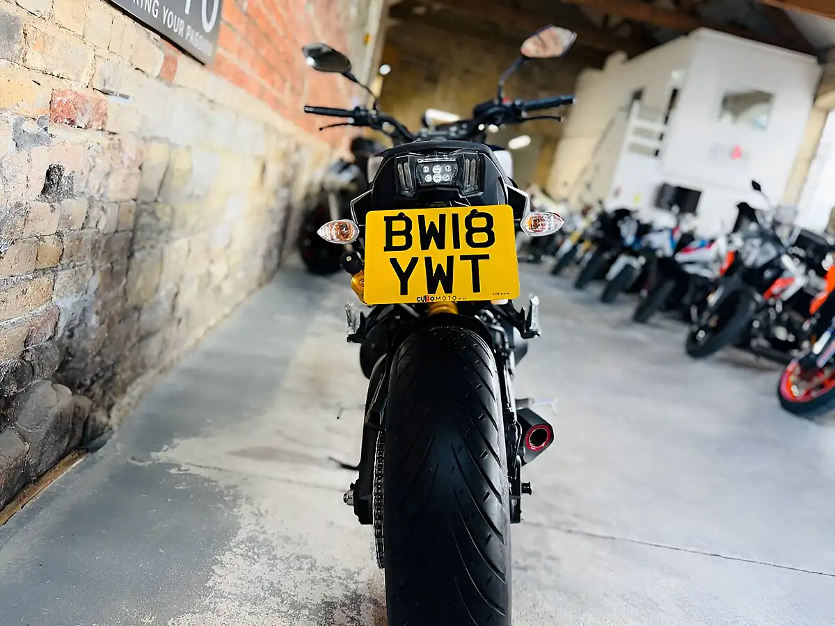 Used 2018 Yamaha MT-09 Sp Black - Interior and Exterior details 18