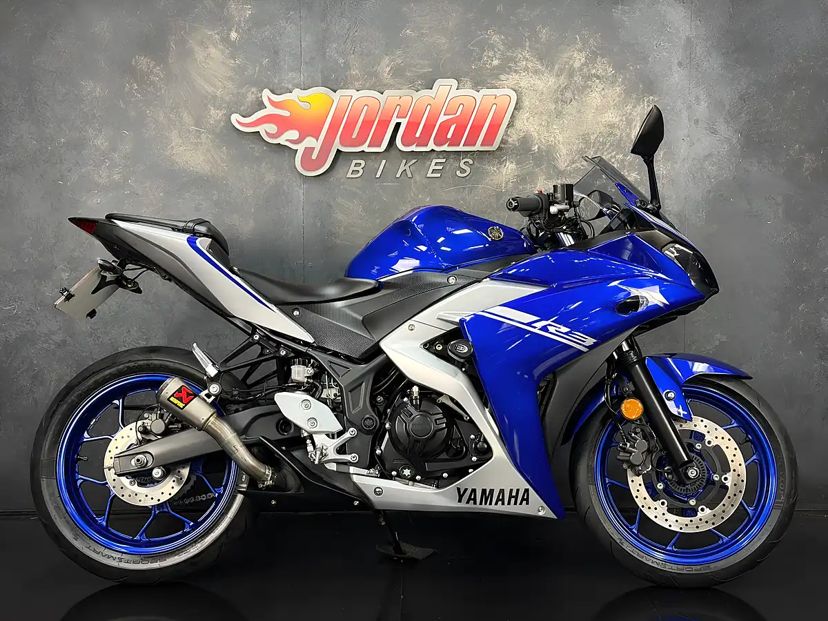 Used 2018 Yamaha R3 Abs Blue - Front View