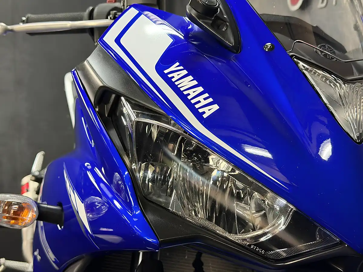 Used 2018 Yamaha R3 Abs Blue - Interior and Exterior details 10