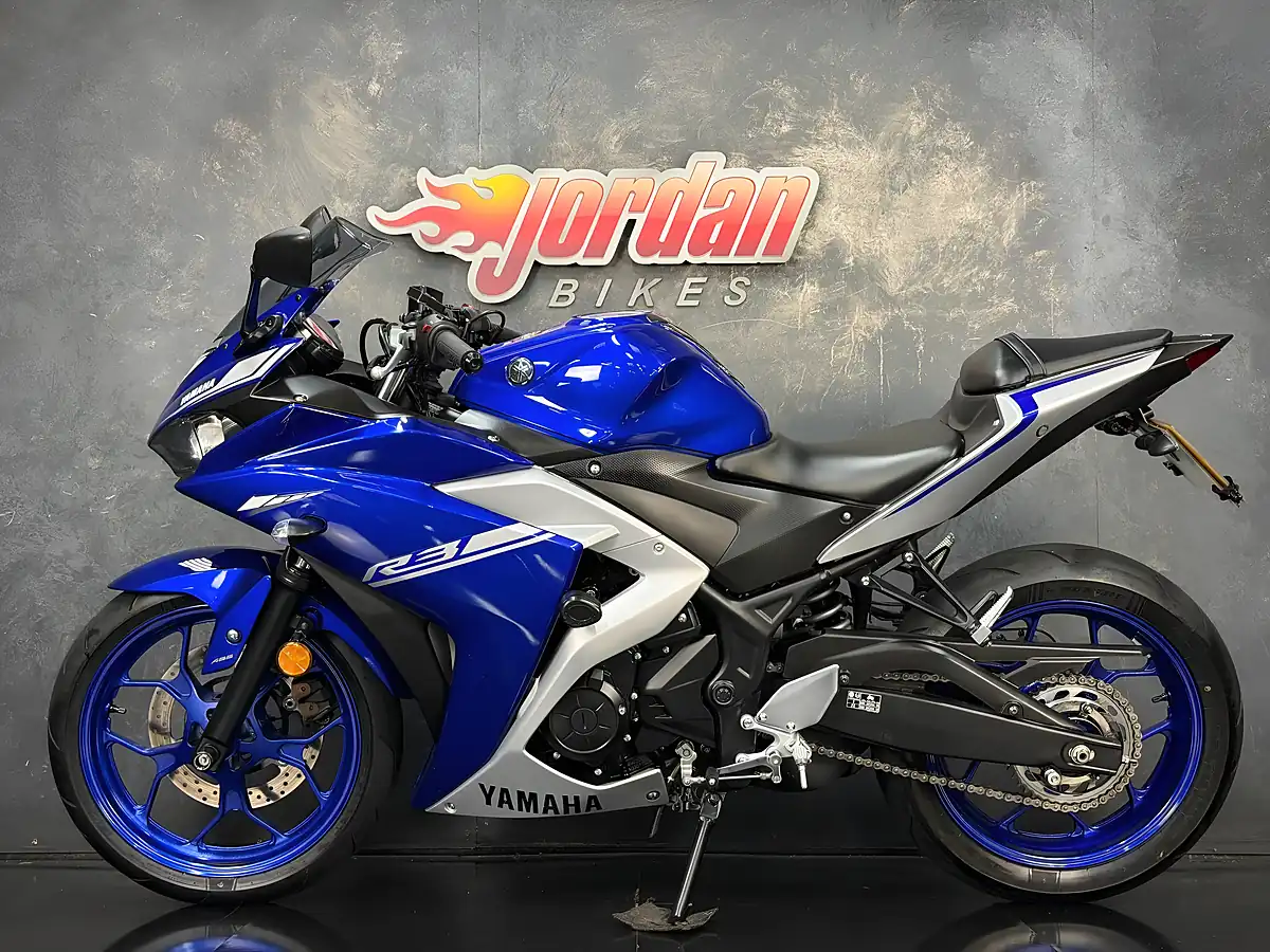 Used 2018 Yamaha R3 Abs Blue - Interior and Exterior details 2