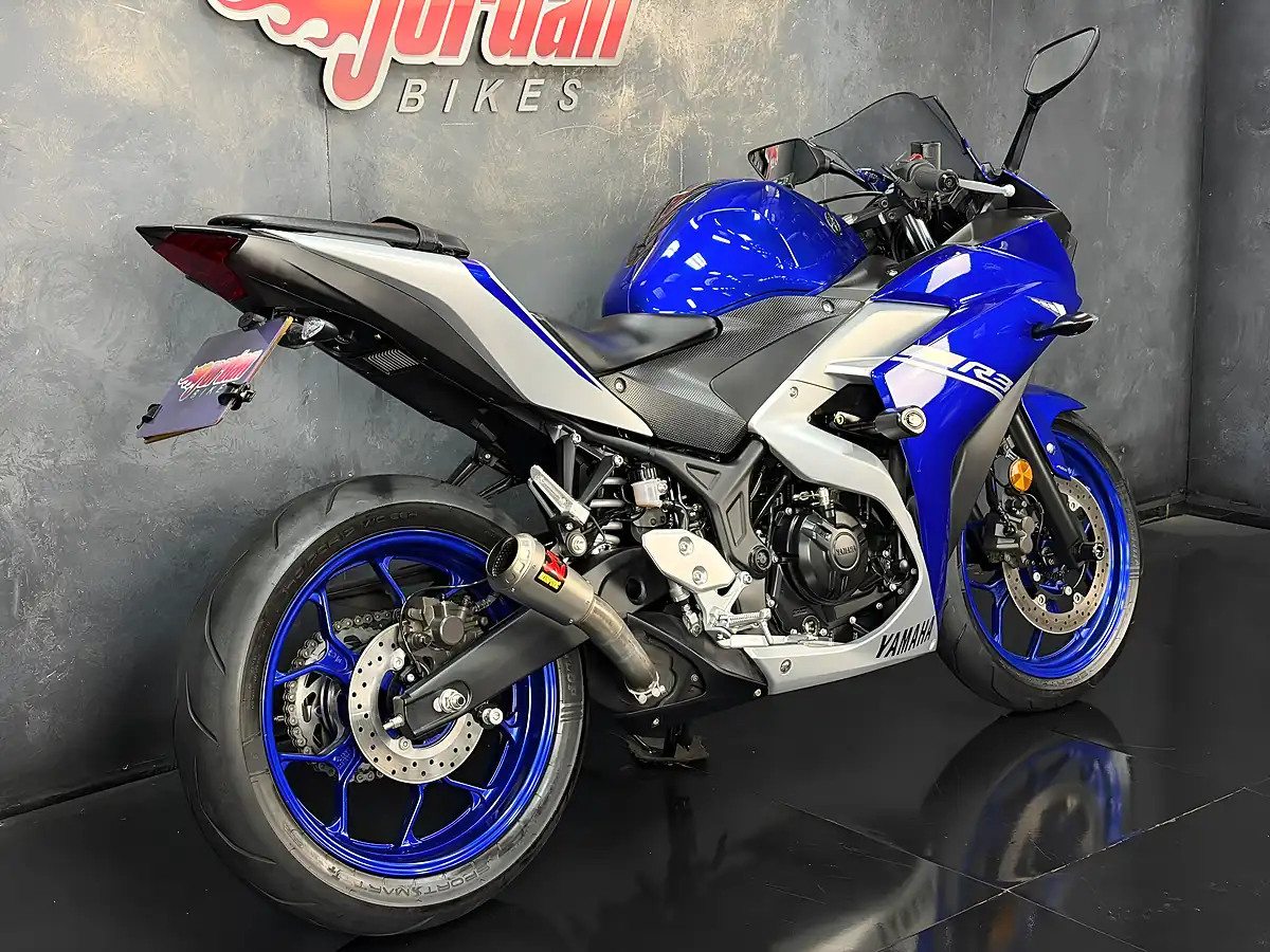Used 2018 Yamaha R3 Abs Blue - Interior and Exterior details 7