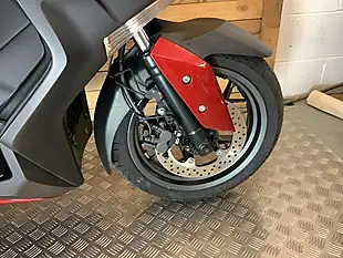 Used 2018 Yamaha X-Max Red - Interior and Exterior details 20