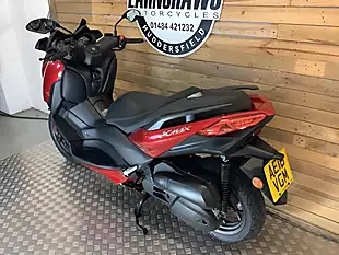 Used 2018 Yamaha X-Max Red - Interior and Exterior details 5