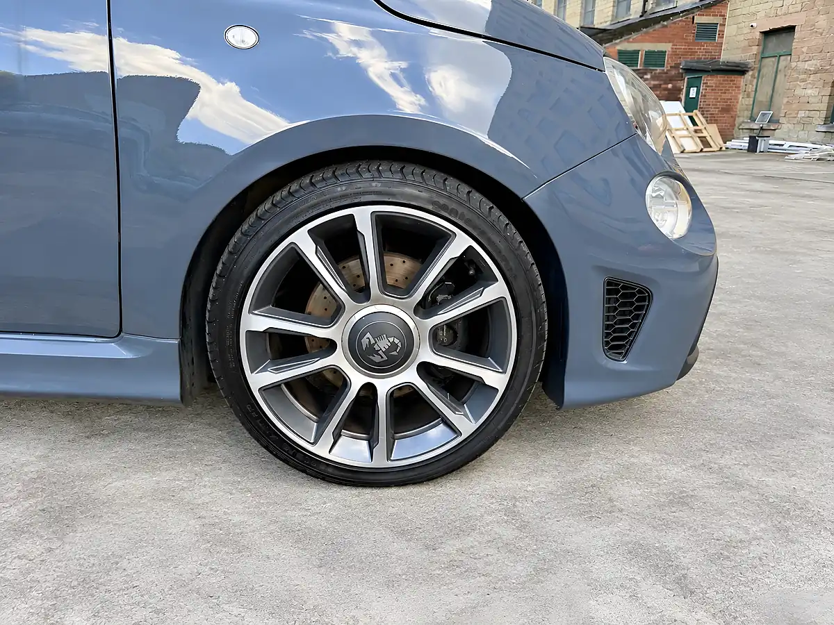 Used 2019 Abarth 595 Turismo Grey - Interior and Exterior details 17