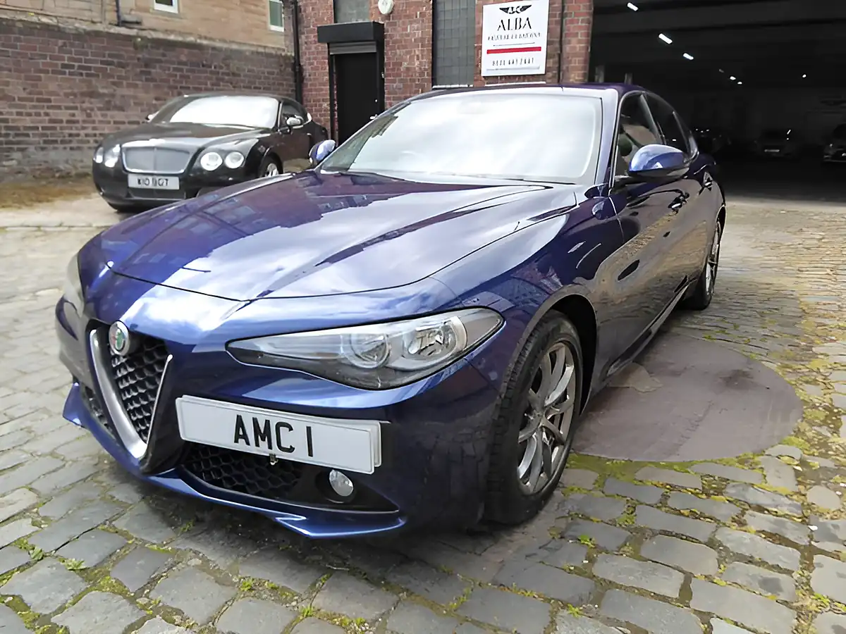 Used 2019 Alfa Romeo Giulia Super Blue - Interior and Exterior details 3