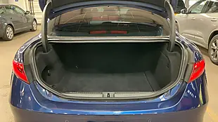Used 2019 Alfa Romeo Giulia Super Montecarlo Blue - Interior and Exterior details 10