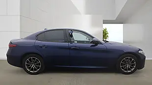 Used 2019 Alfa Romeo Giulia Super Montecarlo Blue - Interior and Exterior details 6