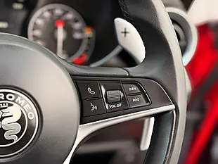 Used 2019 Alfa Romeo Giulia Super Red - Interior and Exterior details 19