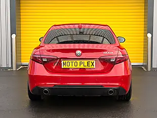Used 2019 Alfa Romeo Giulia Super Red - Interior and Exterior details 8