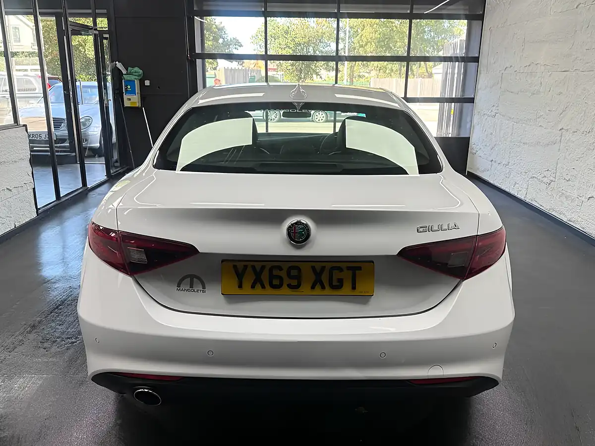 Used 2019 Alfa Romeo Giulia Super White - Interior and Exterior details 12