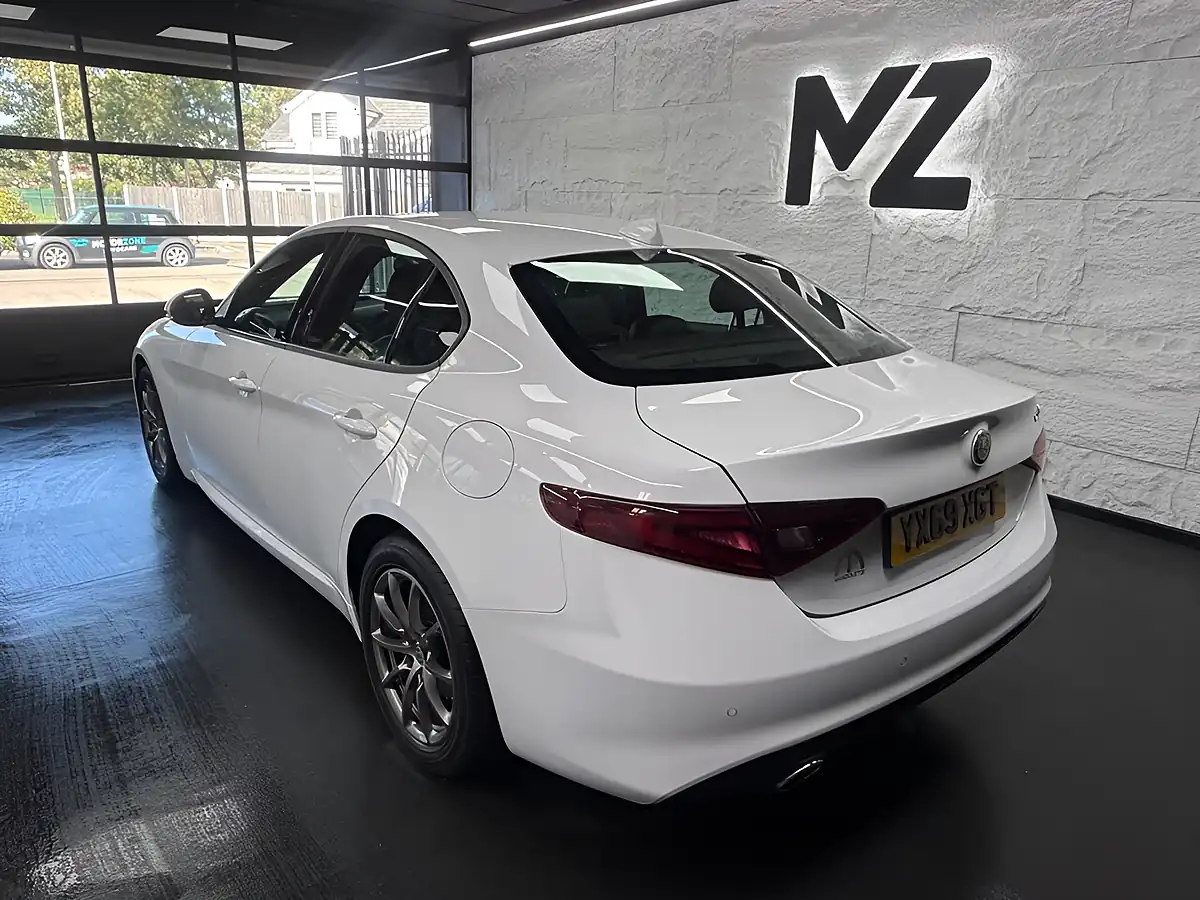 Used 2019 Alfa Romeo Giulia Super White - Interior and Exterior details 6
