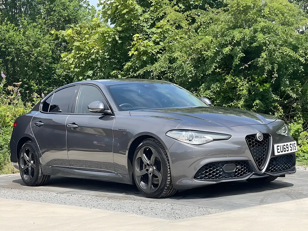 Used 2019 Alfa Romeo Giulia Veloce Grey - Interior and Exterior details 13