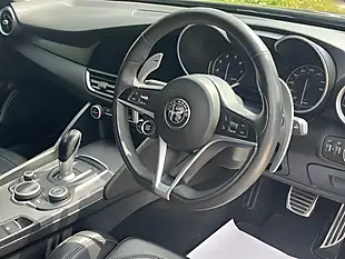 Used 2019 Alfa Romeo Giulia Veloce Grey - Interior and Exterior details 4